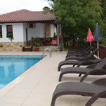 две * Кирково