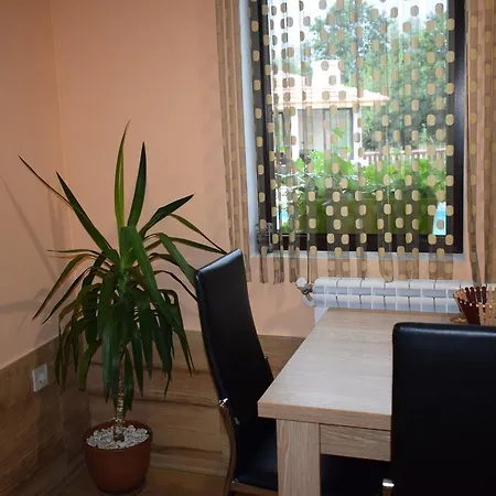 две * Кирково