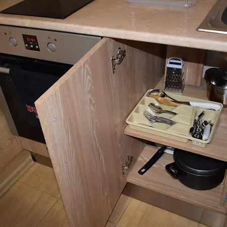 две Луксозна вила