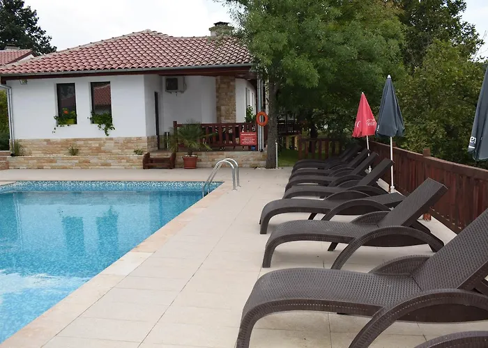 Two * Κίρκοβο