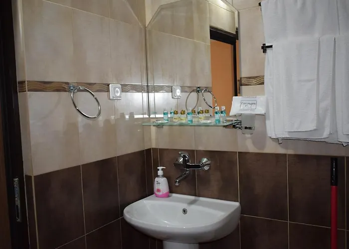 Two * Κίρκοβο