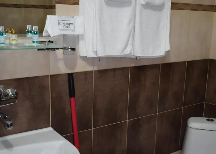 Two * Κίρκοβο