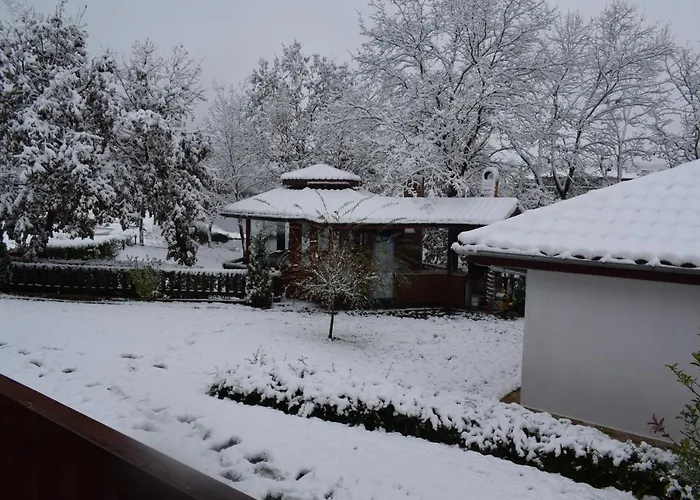 Two Βίλα Κίρκοβο